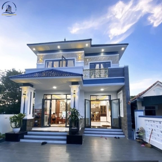 CHỊ LOAN- PHAN THIẾT 